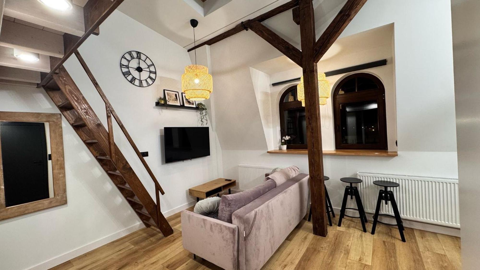 Loft In The City Center By Kobiela Apartments Katoviçe Dış mekan fotoğraf
