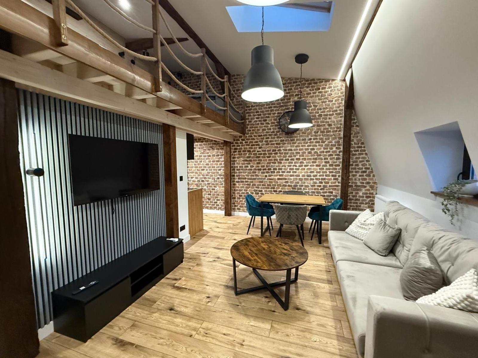 Loft In The City Center By Kobiela Apartments Katoviçe Dış mekan fotoğraf