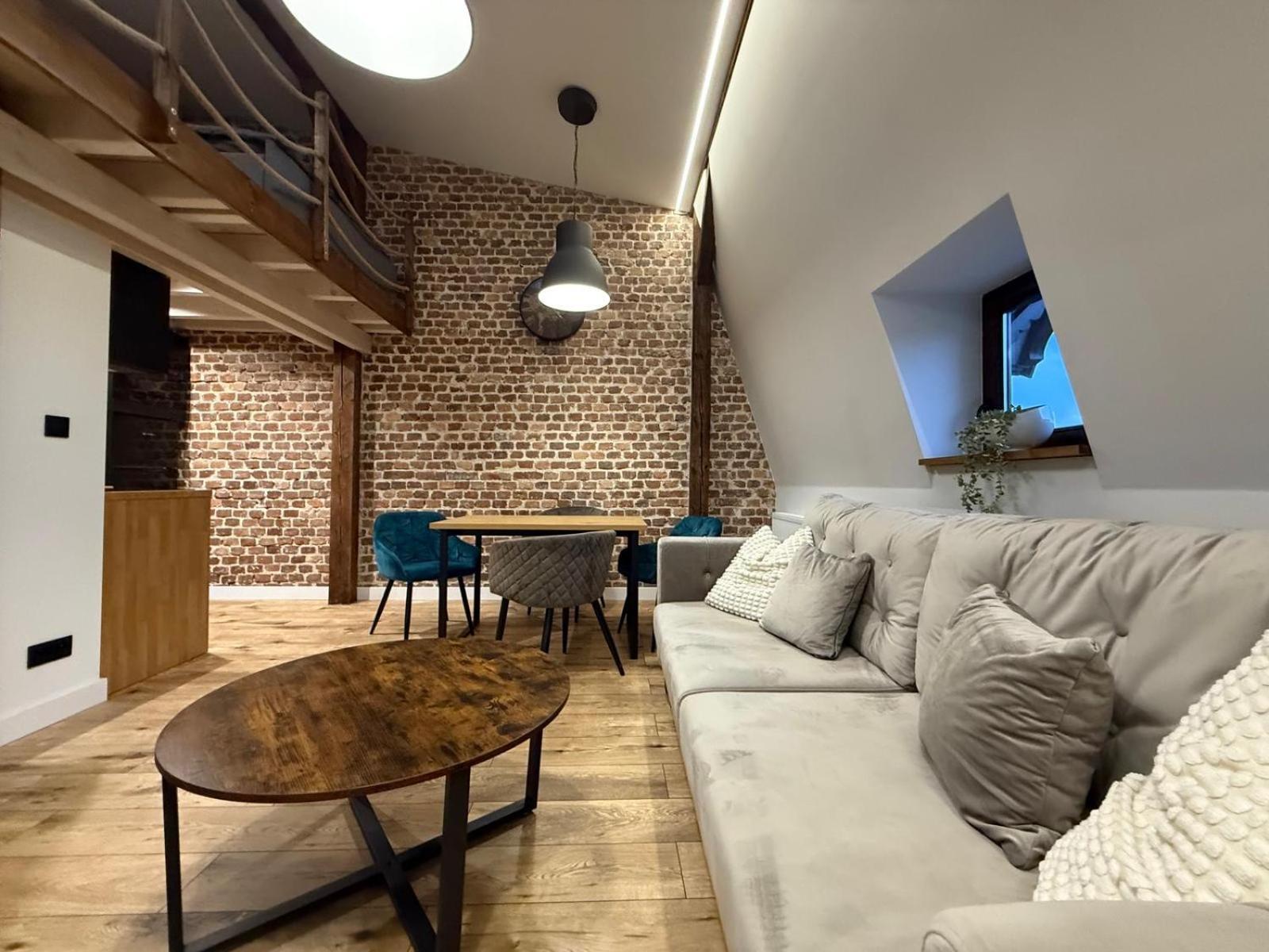 Loft In The City Center By Kobiela Apartments Katoviçe Dış mekan fotoğraf