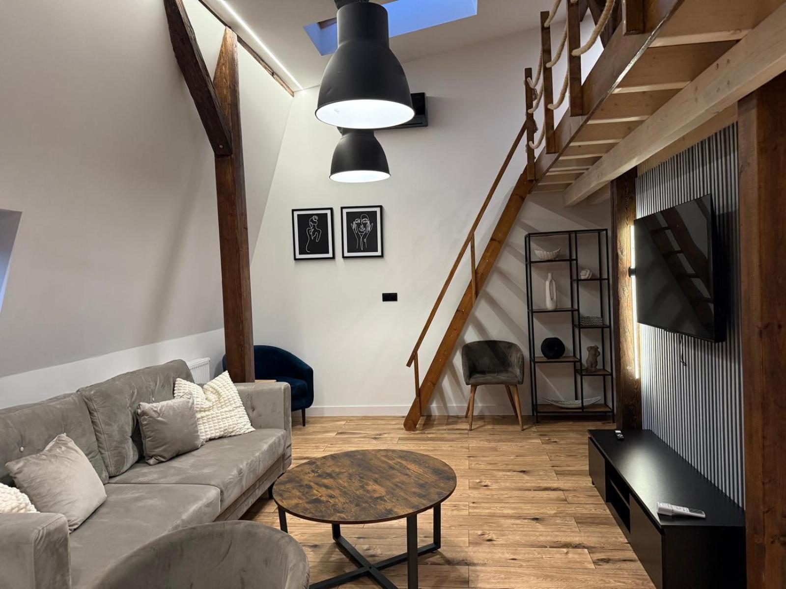 Loft In The City Center By Kobiela Apartments Katoviçe Dış mekan fotoğraf