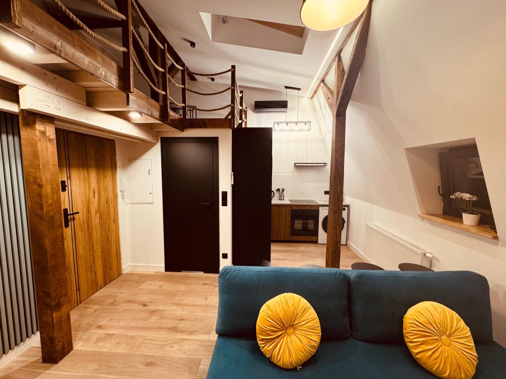 Loft In The City Center By Kobiela Apartments Katoviçe Dış mekan fotoğraf